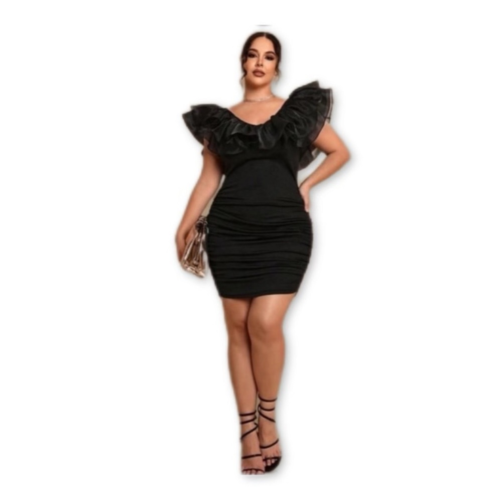 BLACK RUFFLE COLLAR RUCHED BODY CON PARTY DRESS